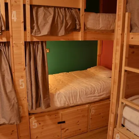 Хостел The Black Sheep Килларни